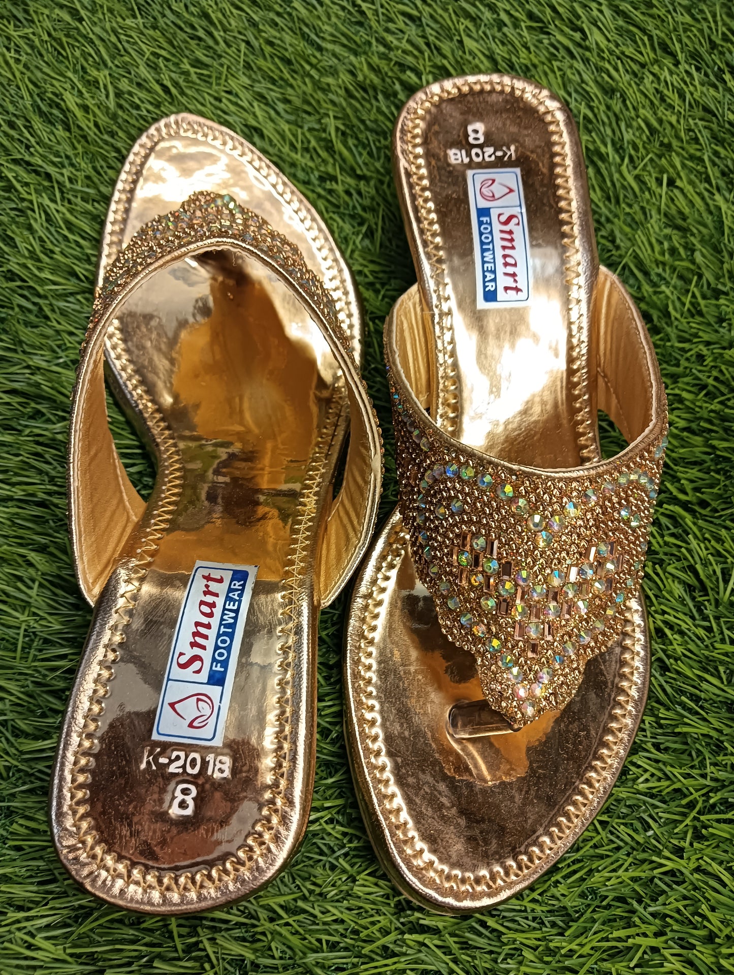 K.2018 Dhulan Sandal Normal hill & party Wear Sandal (Warranty For sole, Heel , Tapi And Pasting up to 90 days ) From Date of Purchaase.