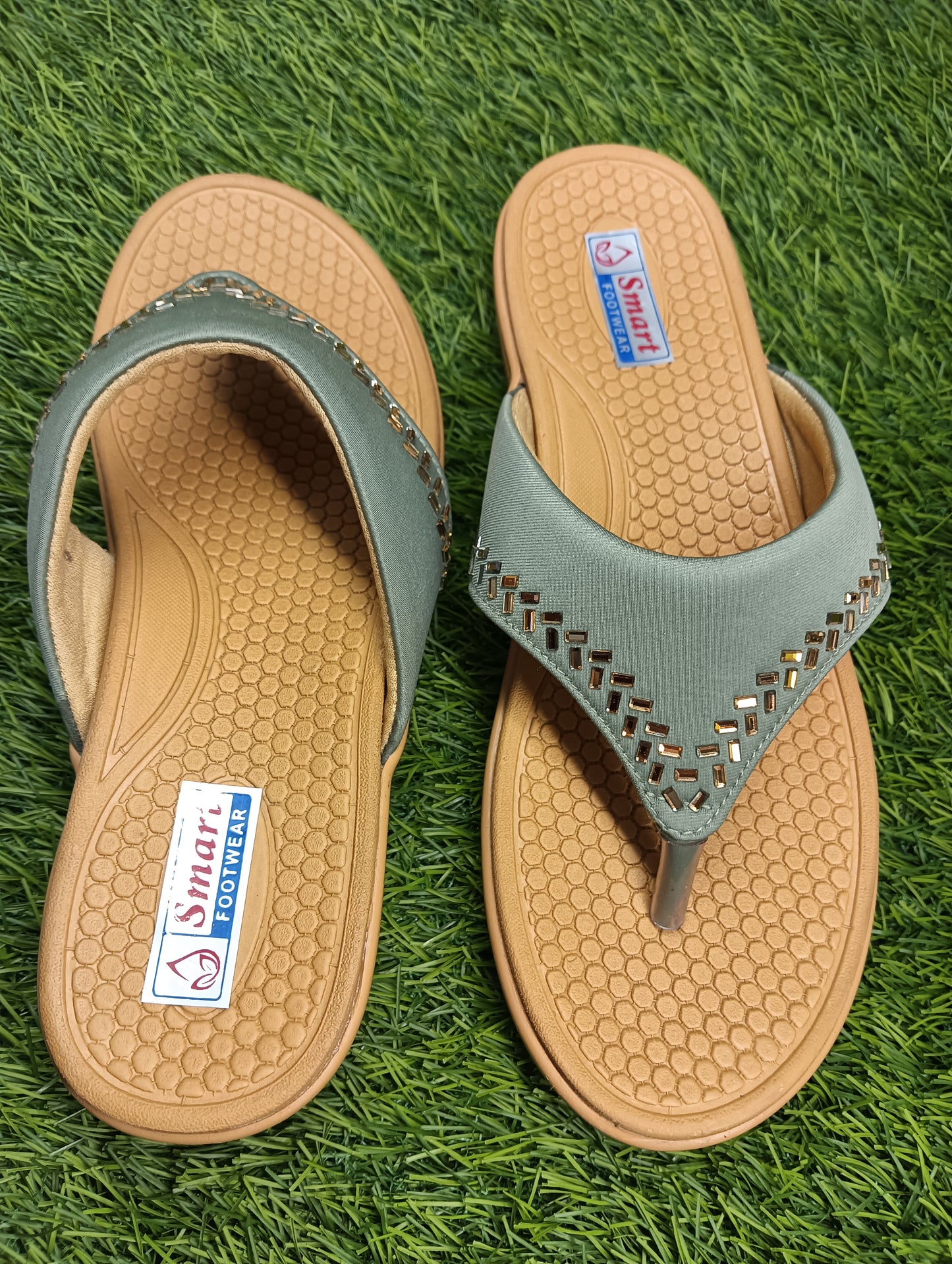WJ.Pad women fancy Doctor Chappal , (Warranty For sole, Heel , Tapi And Pasting up to 90 days ) From Date of Purchaase.